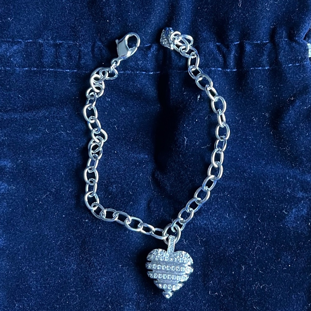 Crystal heart charm bracelet
